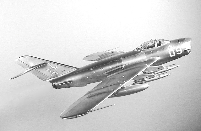 Kuvahaun tulos haulle mig-17