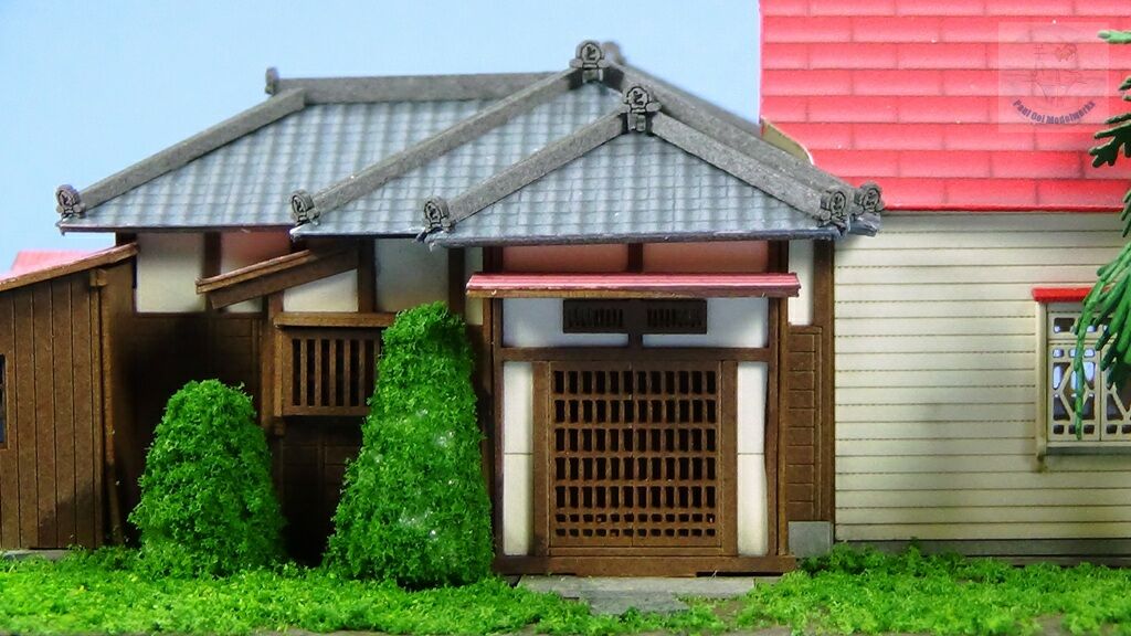 Before the western style section was added, this traditional Japanese entrance would have been the "front" of the house